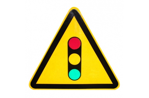 注意交通信号灯标志牌